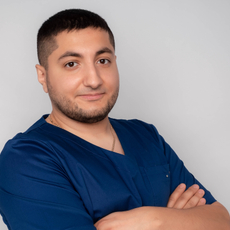 Саакян Кочар Юрикович, стоматолог-хирург