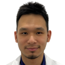 Суюндиков Равиль Муратович, стоматолог-терапевт