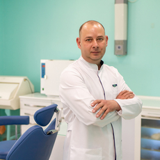 Жильцов Василий Александрович, стоматолог-ортопед