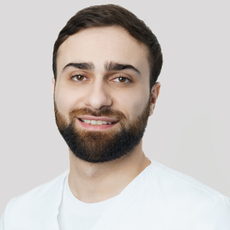 Муканян Георгий Эрикович, стоматолог-терапевт