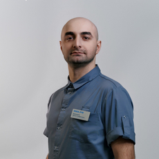 Беришвили Эрекле Трифонович, стоматолог-хирург