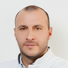 Дзуцев Виталий Русланович, сосудистый хирург