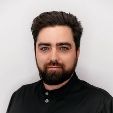 Смыслов Сергей Леонидович, стоматолог-хирург