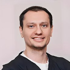 Николаев Илья Александрович, ортопед