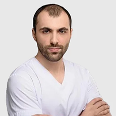 Назаралиев Давид Мирзалиевич, стоматолог-хирург
