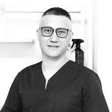 Кадамов Расул, массажист