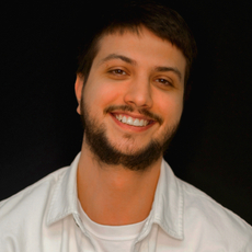 Малахов Роман Михайлович, стоматолог-хирург