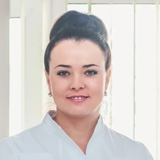 Константинова Елена Владимировна, стоматолог-терапевт