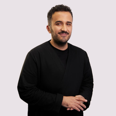 Бегизов Тимур Робертович, стоматолог-терапевт