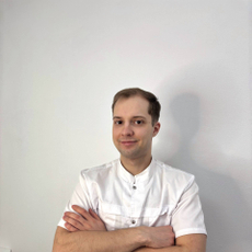 Шигин Роман Павлович, стоматолог-терапевт