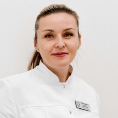 Черкашина Наталья Сергеевна, стоматолог-терапевт