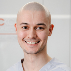 Вакилов Ринат Фарисович, стоматолог-терапевт