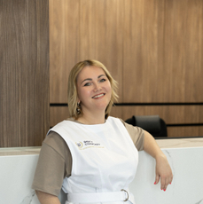 Лазаренко Юлия Михайловна, стоматолог-терапевт