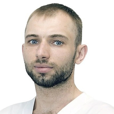 Капустин Артём Александрович, стоматолог-хирург