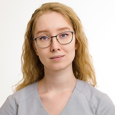 Куликова Елизавета Олеговна, стоматолог-терапевт