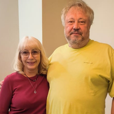 Генрикс Надежда Викторовна, массажист