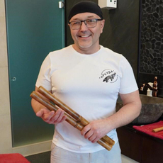 Хомяков Михаил Павлович, массажист