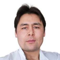 Манапов Юлай Расихович, врач УЗД