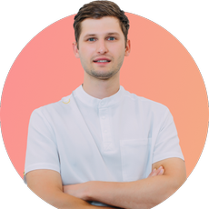 Колочихин Руслан Сергеевич, стоматолог-терапевт