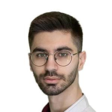 Айрапетян Армен Самвелович, стоматолог-терапевт