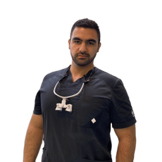 Зедан Ибрагим Эсамович, стоматолог-хирург