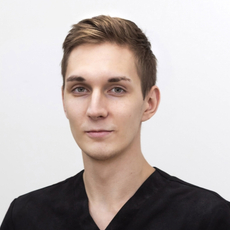 Чупрынин Александр Максимович, стоматолог-терапевт