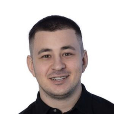 Стаматов Иван Элкуджаевич, стоматолог-хирург