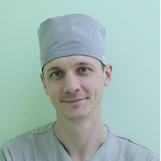 Рябов Александр Владимирович, стоматолог-хирург