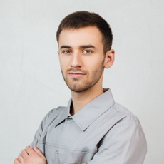 Укол Амир Алиевич, стоматолог-терапевт