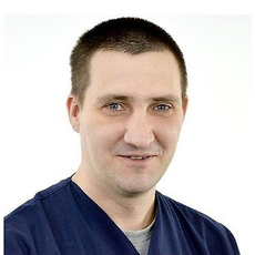 Зиновьев Максим Павлович, ортопед