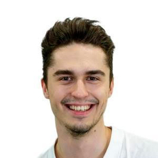 Сергеев Лев Артурович, стоматолог-хирург