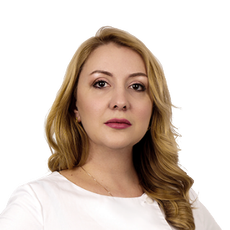 Миролюбская Яна Игоревна, стоматолог-хирург