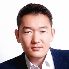 Тихонов Савр Викторович, стоматолог-терапевт