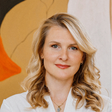 Звегинцова Анастасия Витальевна, дерматолог