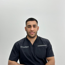 Лелари Виталий Оникович, стоматолог-хирург