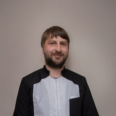 Мельников Евгений Андреевич, ортопед