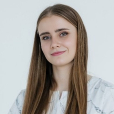 Шальковская Анна Сергеевна, стоматолог-терапевт