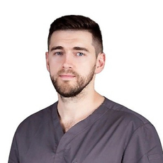 Сусов Максим Валерьевич, хирург