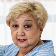 Сапарова Альбера Баяновна, стоматолог-терапевт