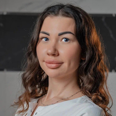 Никитина Инна Сергеевна, врач-косметолог