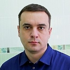 Макаров Вадим Валерьевич, стоматолог-терапевт
