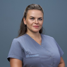 Сурминова Надежда Геннадьевна, стоматолог-хирург