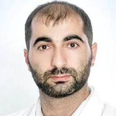 Калашов Сулейман Махмадович, офтальмолог