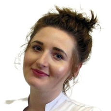 Малафеева Александра Олеговна, стоматолог-хирург