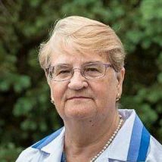 Попова Елена Петровна, терапевт