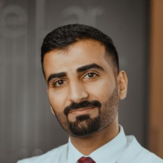 Сажит Али, ортодонт