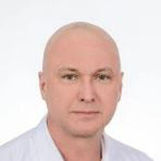 Бузов Артур Евгеньевич, стоматолог-хирург