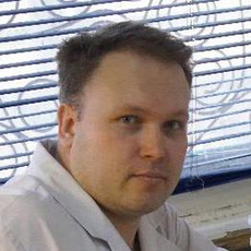 Дементьев Виталий Анатольевич, стоматолог-терапевт