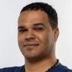 Абуджхейша Махмуд Мухаммедович, стоматолог-терапевт