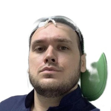 Ольховский Олег Владимирович, стоматолог-хирург